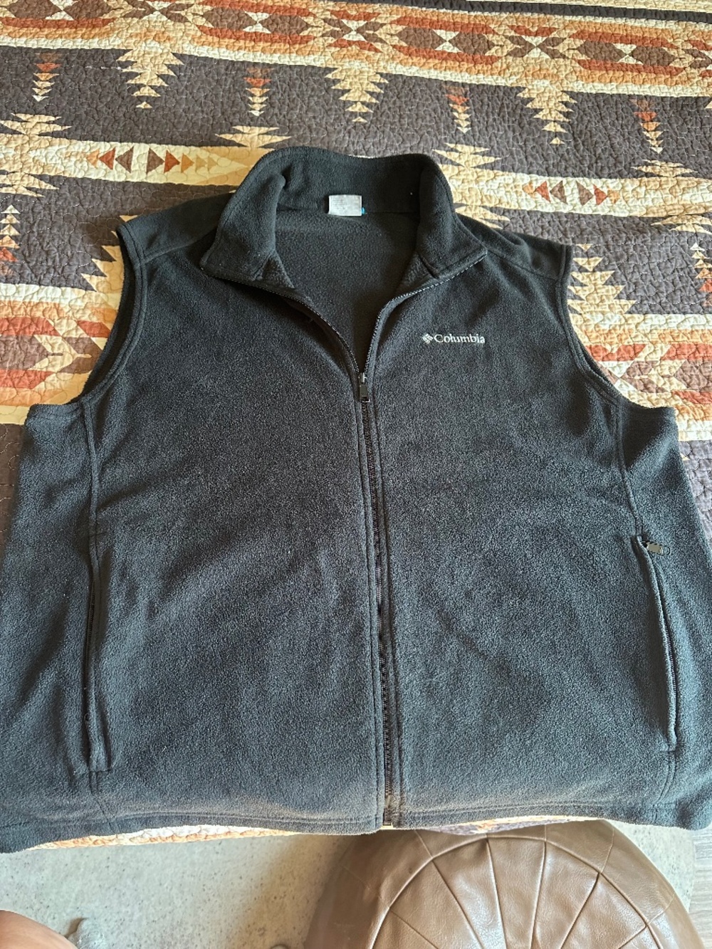 Men’s Columbia vest